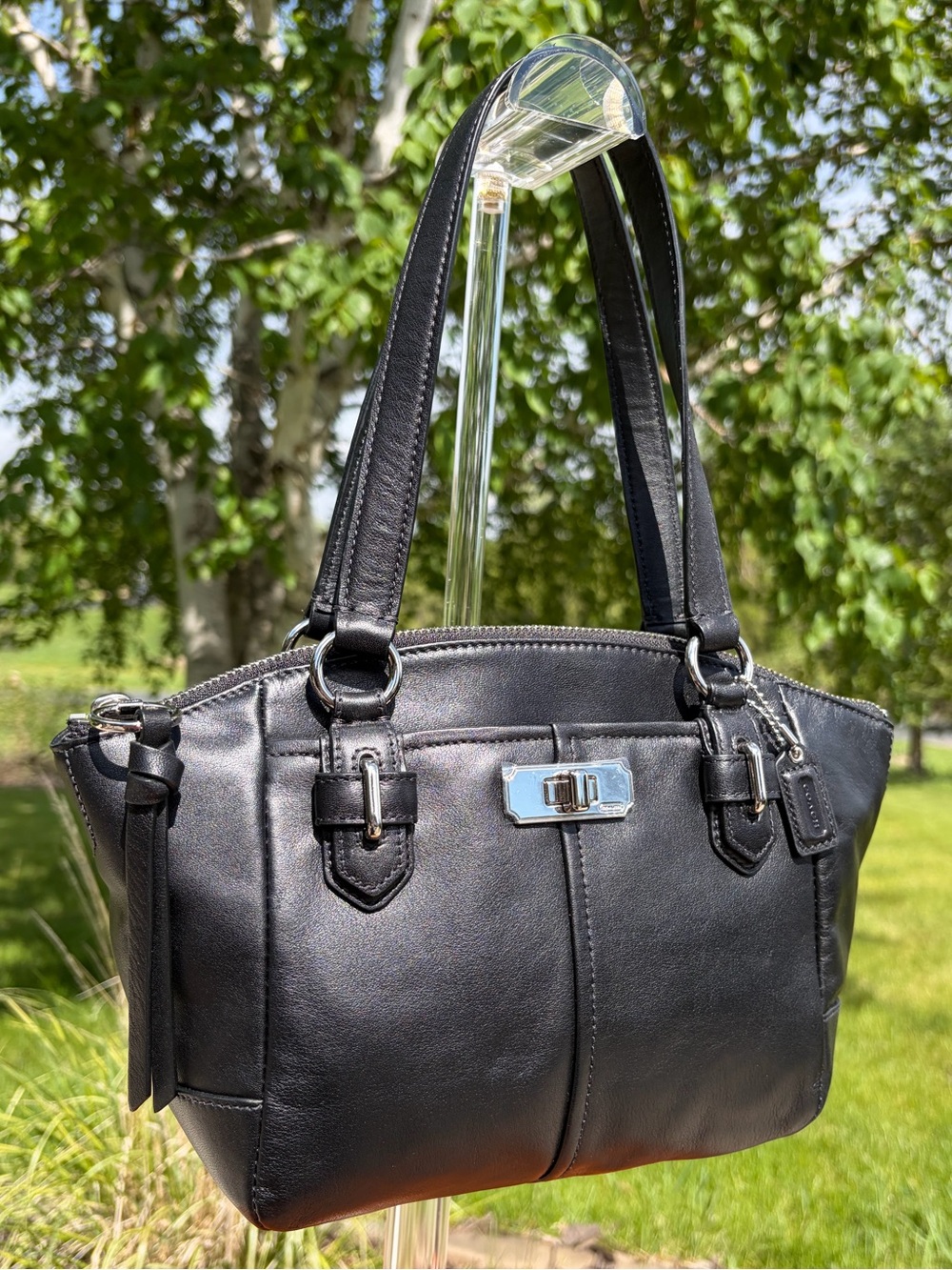 Coach Small Chelsea Black Leather Shoulder Bag Like New